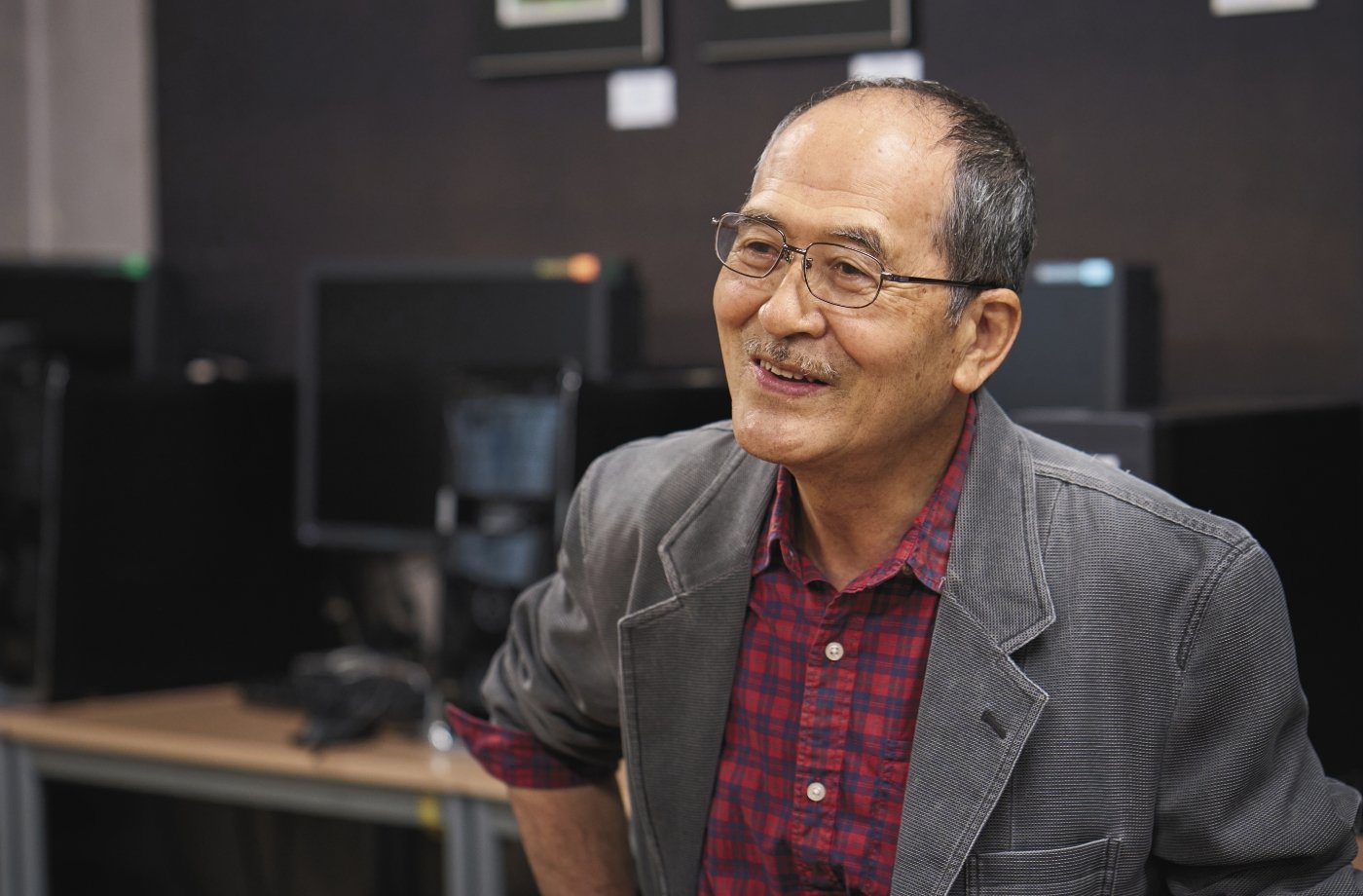 現代写真研究所 運営委員長 尾辻